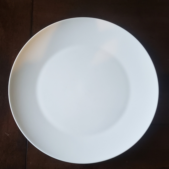 Plates- Set of 12 - Picture 10 of 15